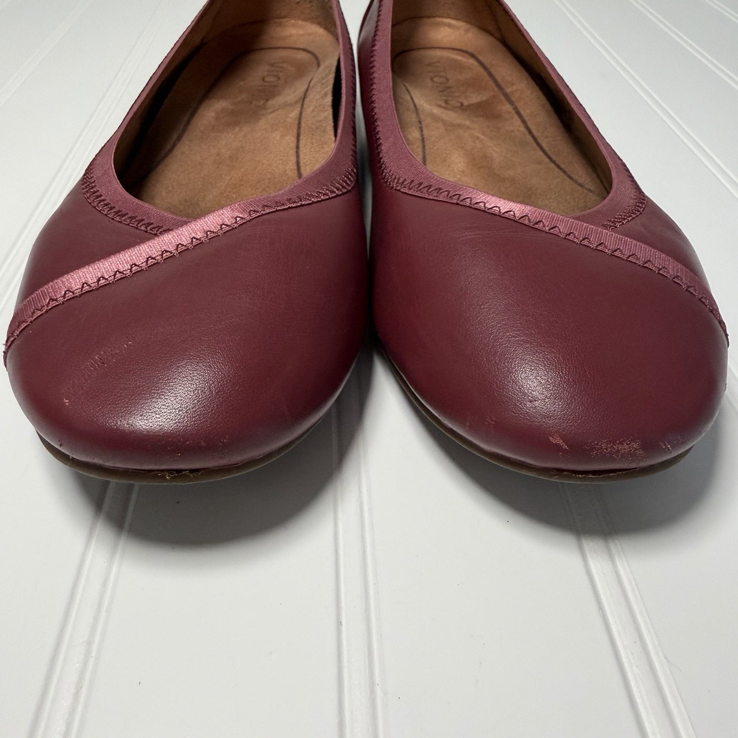 Vionic Caroll Ballet Flats Womens Size 7 Shiraz Wine Leather Slip On Comfort
