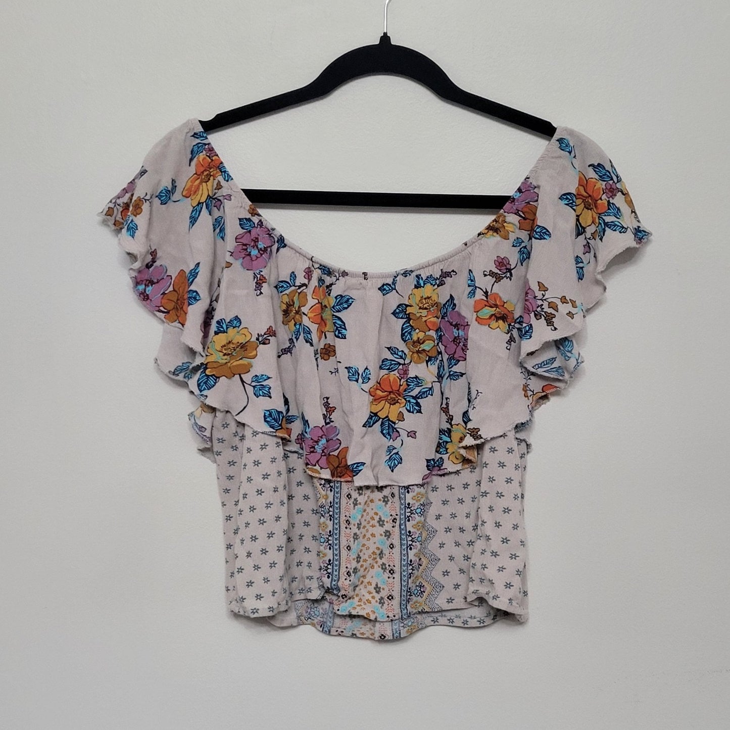 Gypsies & Moondust Women’s Small Top Beige Floral Boho Off Shoulder EUC