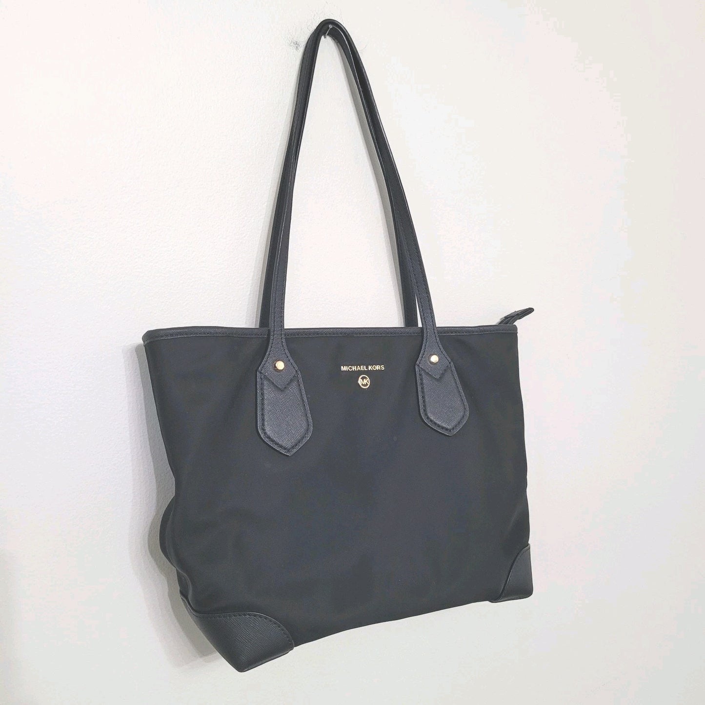 Michael Kors Eva Black Nylon Small Carryall Top Zip Tote, Shoulder Bag EUC