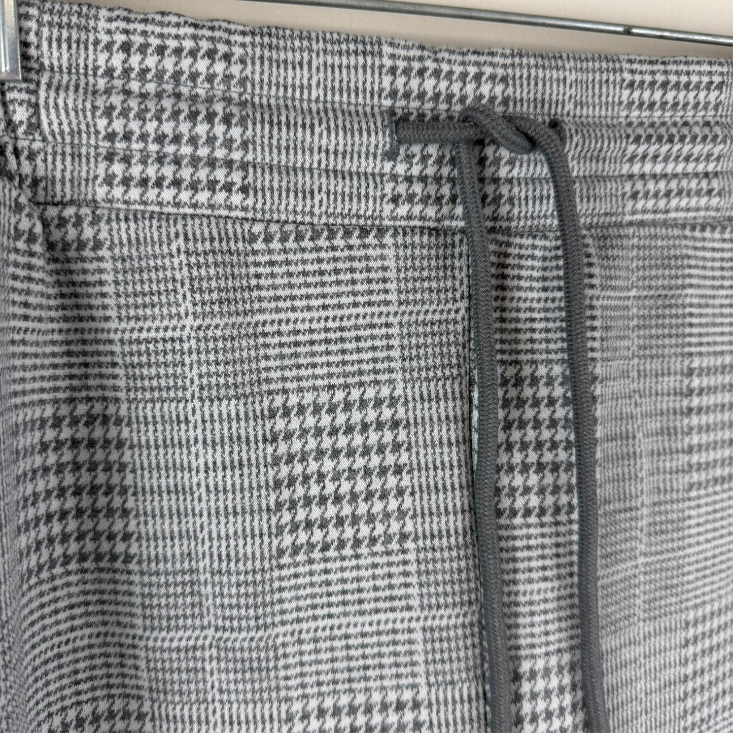 A New Day Womens XXL Gray High Rise Jogger Pants Stretch Plaid Drawstring