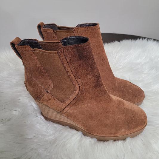 Sorel Women’s 9 Joan Uptown Wedge Booties Brown Suede Chelsea EUC 1930931