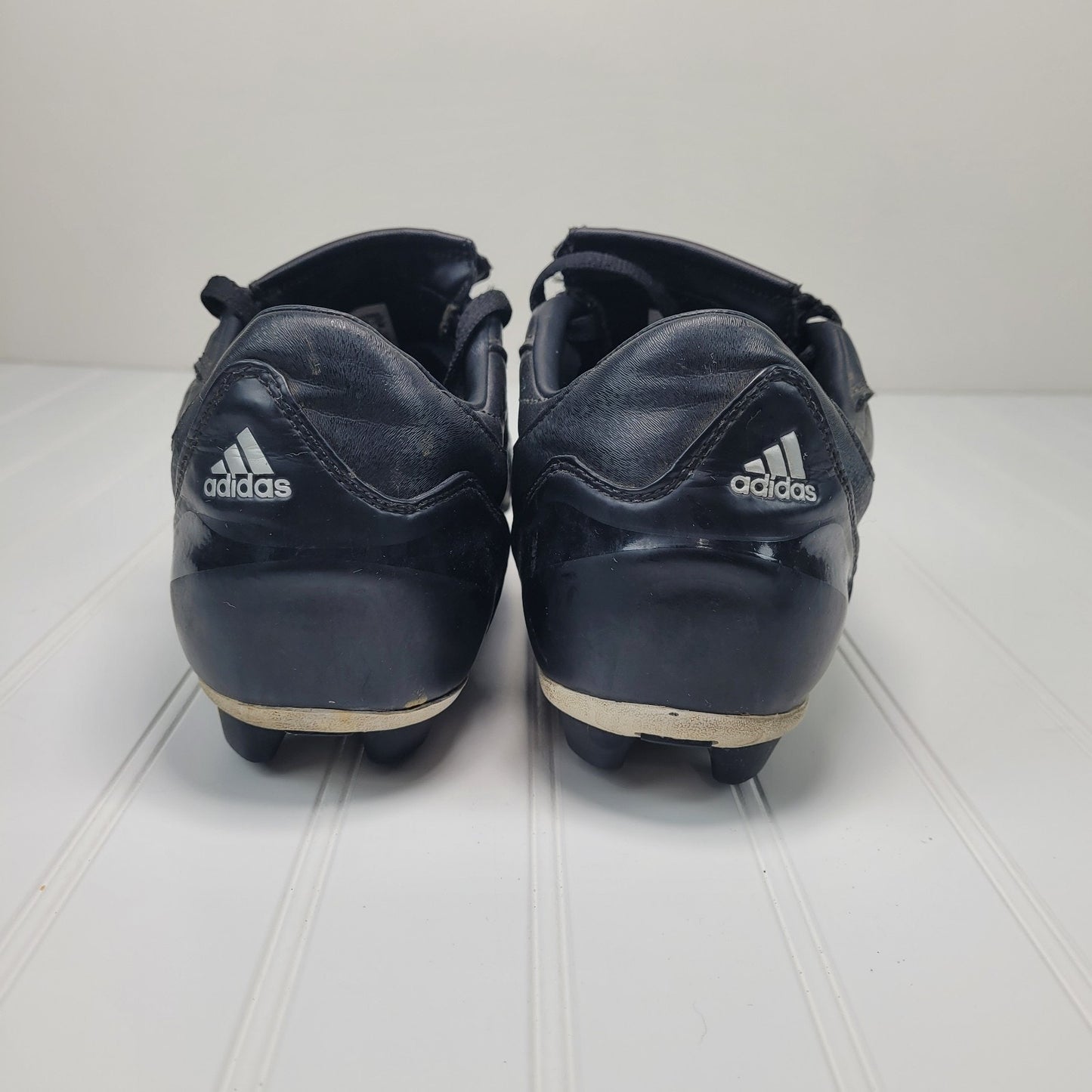 Adidas Traxion Firm Ground Men’s Size 12 Soccer Cleats Black White Retro 2005