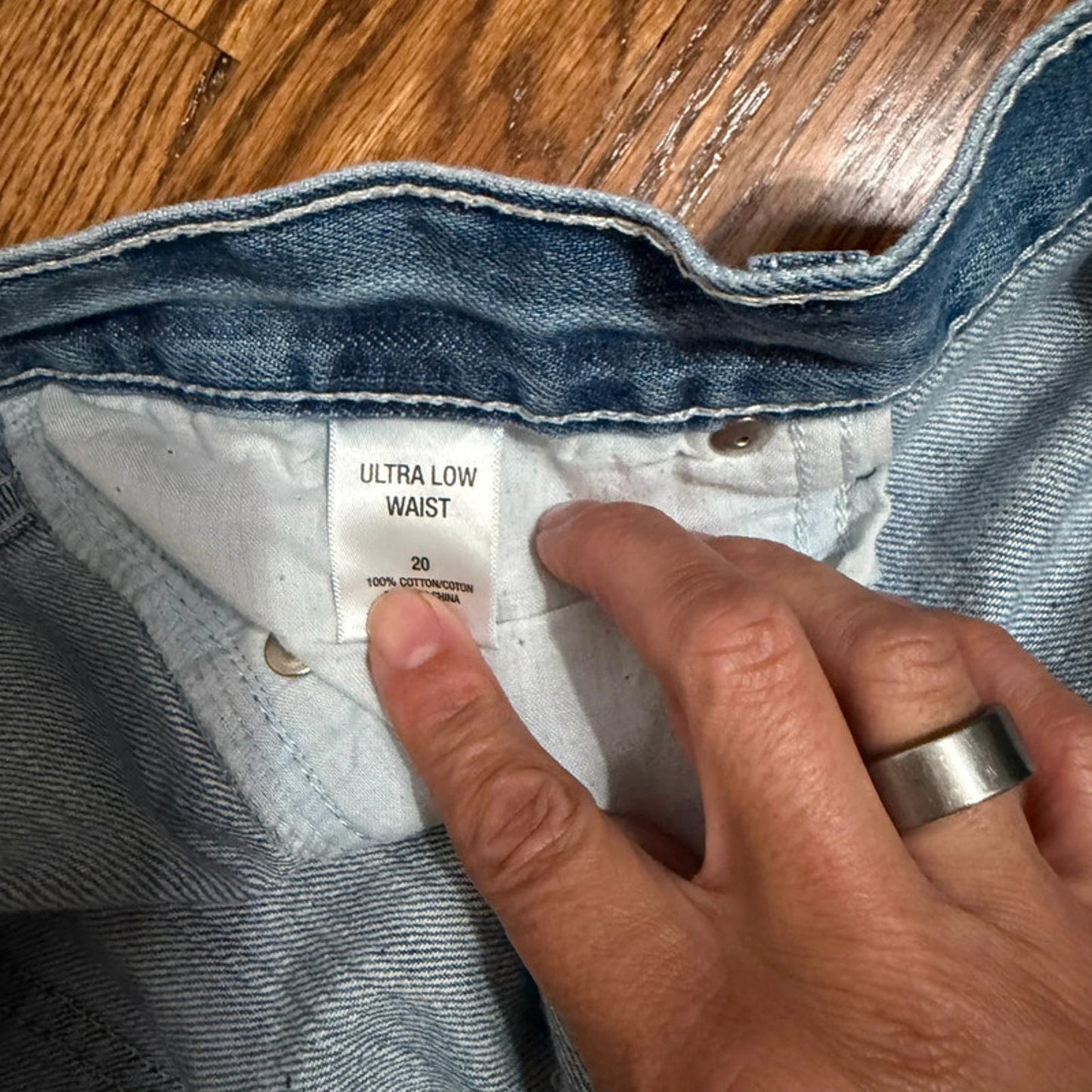 Old Navy Women’s 20 Denim Shorts Blue Ultra Low Waist Distressed Hem