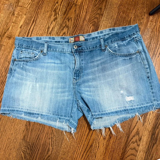 Old Navy Women’s 20 Denim Shorts Blue Ultra Low Waist Distressed Hem
