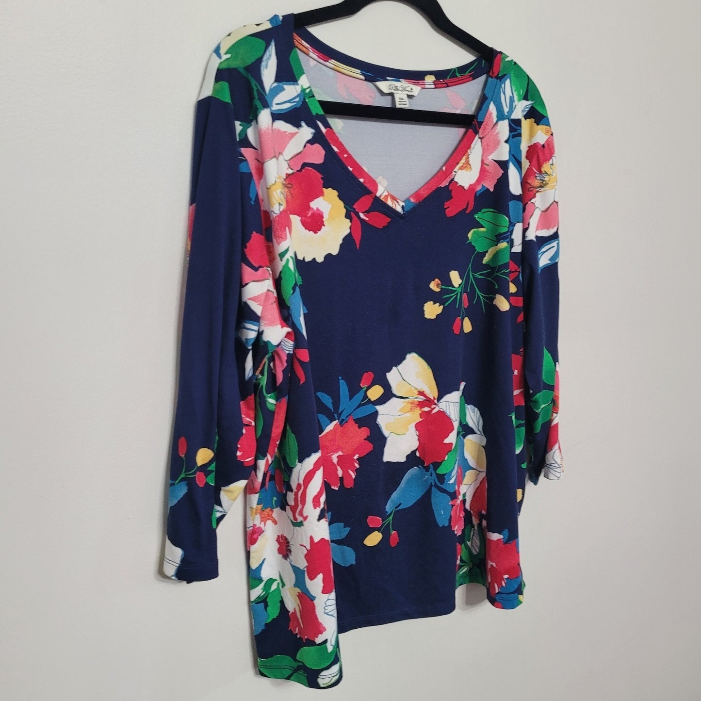Pioneer Woman Women’s XXL Top Navy Floral V Neck 3/4 Sleeve Stretch VGUC