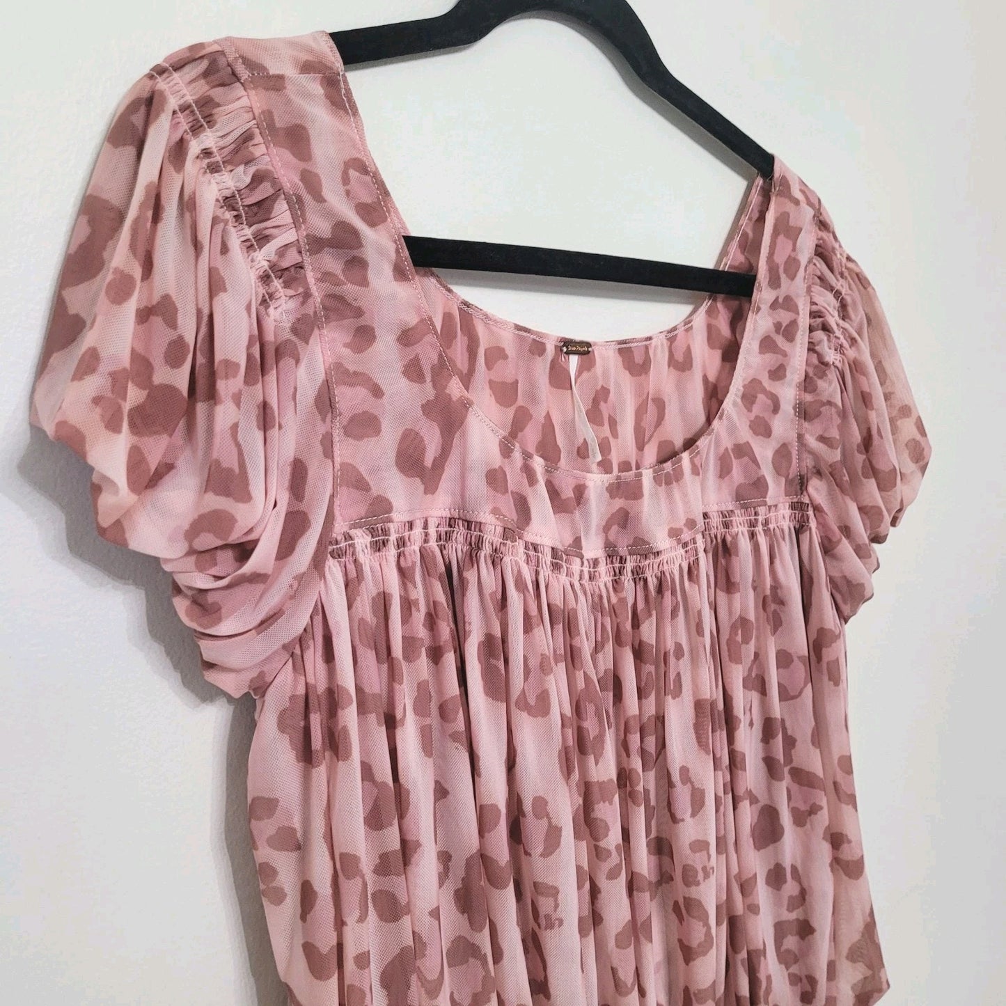 Free People Leopard Print Blouse Small Blush Pink Puff Sleeve Boho Top