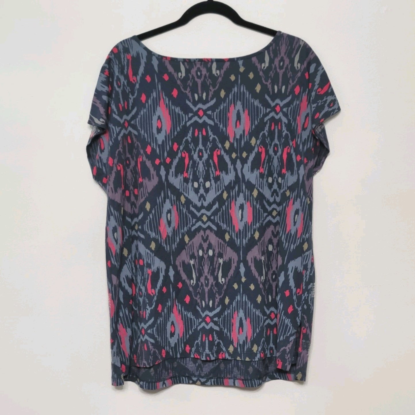 DKNY Jeans Print Top XL Gray Relaxed Fit Split Hem Boat Neck Sparkle