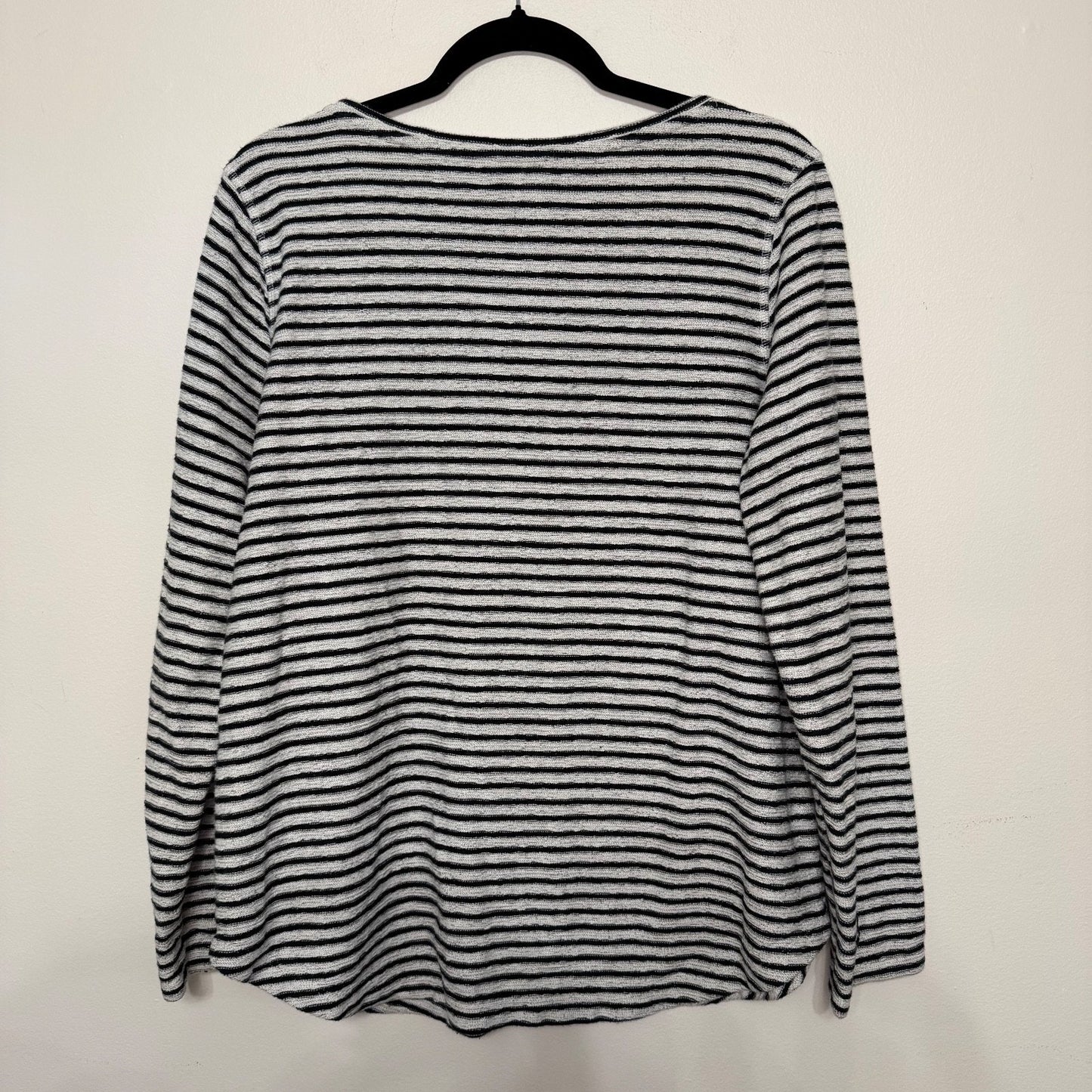 Lands’ End Womens L 14-16 Striped Long Sleeve Top Black Gray Cotton Knit