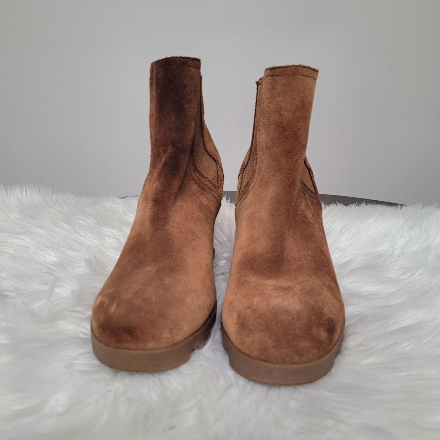 Sorel Women’s 9 Joan Uptown Wedge Booties Brown Suede Chelsea EUC 1930931