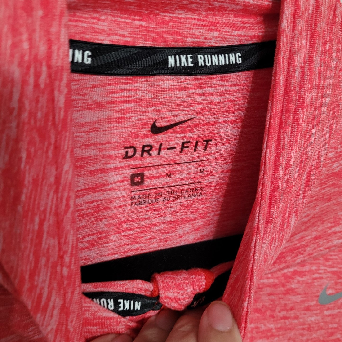 Nike Element 1/2 Zip Women’s M Dri-Fit Running Training Top Pink Red 904900-696